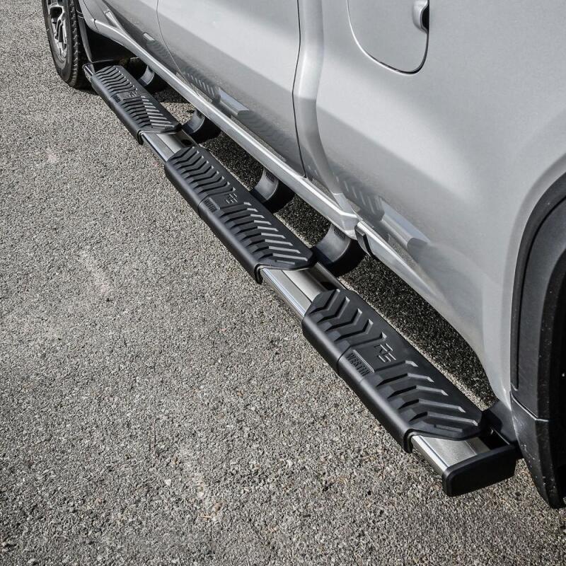 WES Nerf Bars - R5 - Westin 2019 Chevrolet Silverado/Sierra 1500 Crew Cab (5.5ft) R5 Modular Nerf Step Bars - SS
